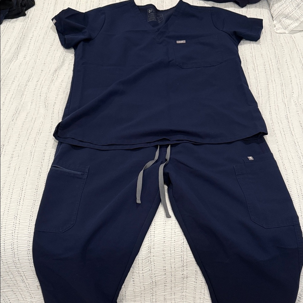 Figs Navy Blue Scrub Set